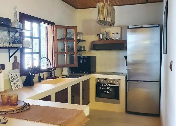 Semesterbostad Al-ari *